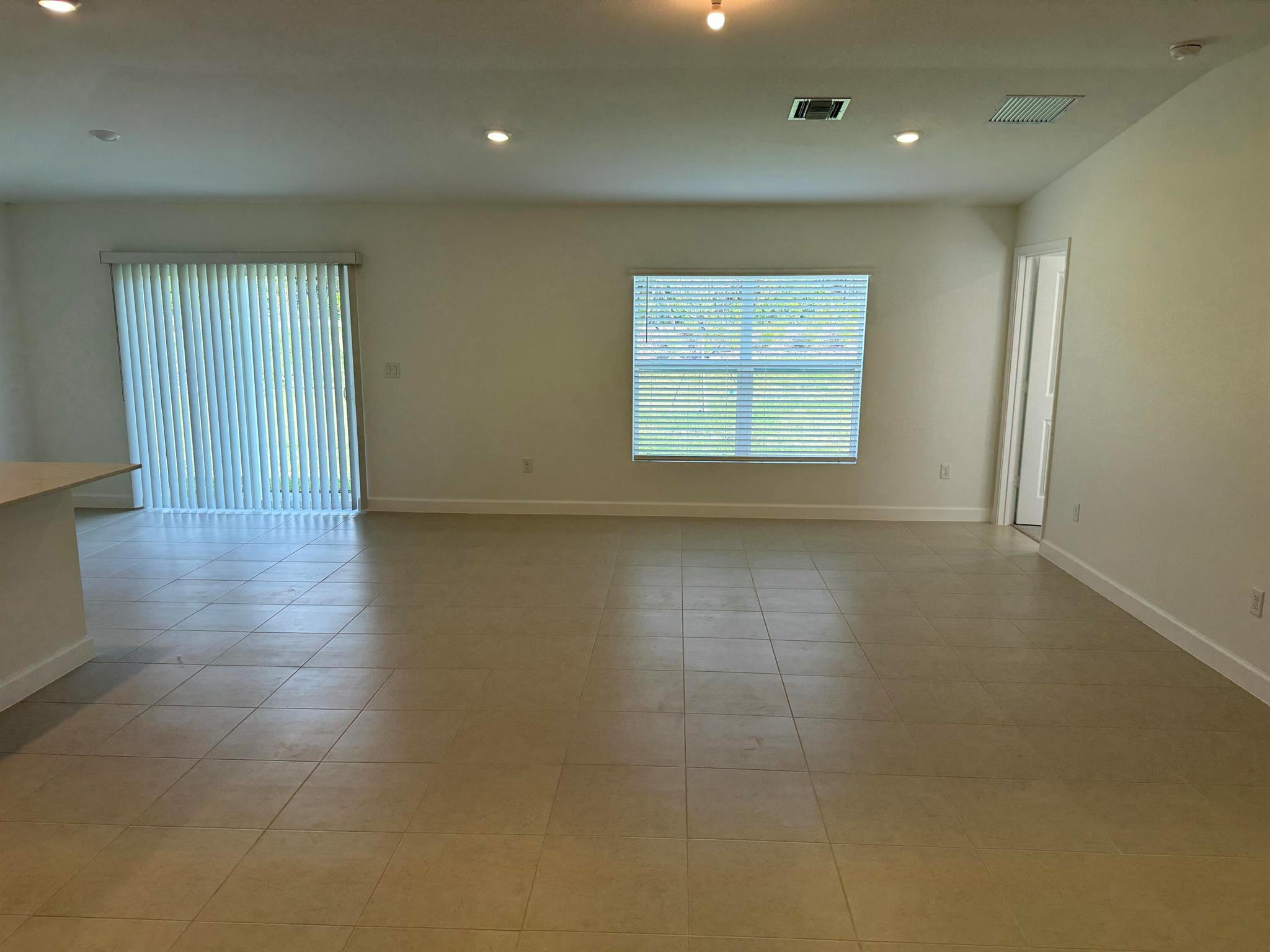 LTC RANCH WEST POD 2 PHAS - Residential Lease