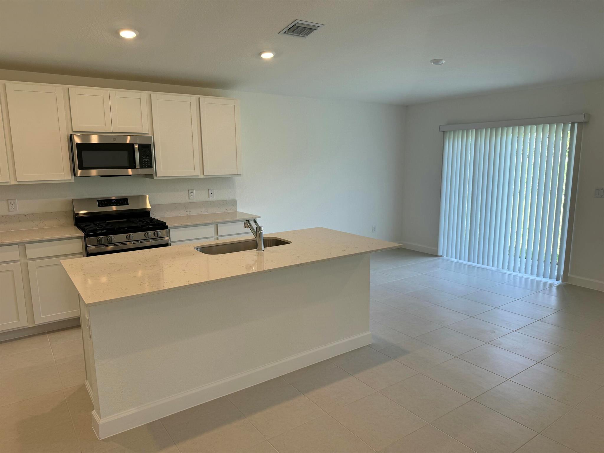 LTC RANCH WEST POD 2 PHAS - Residential Lease