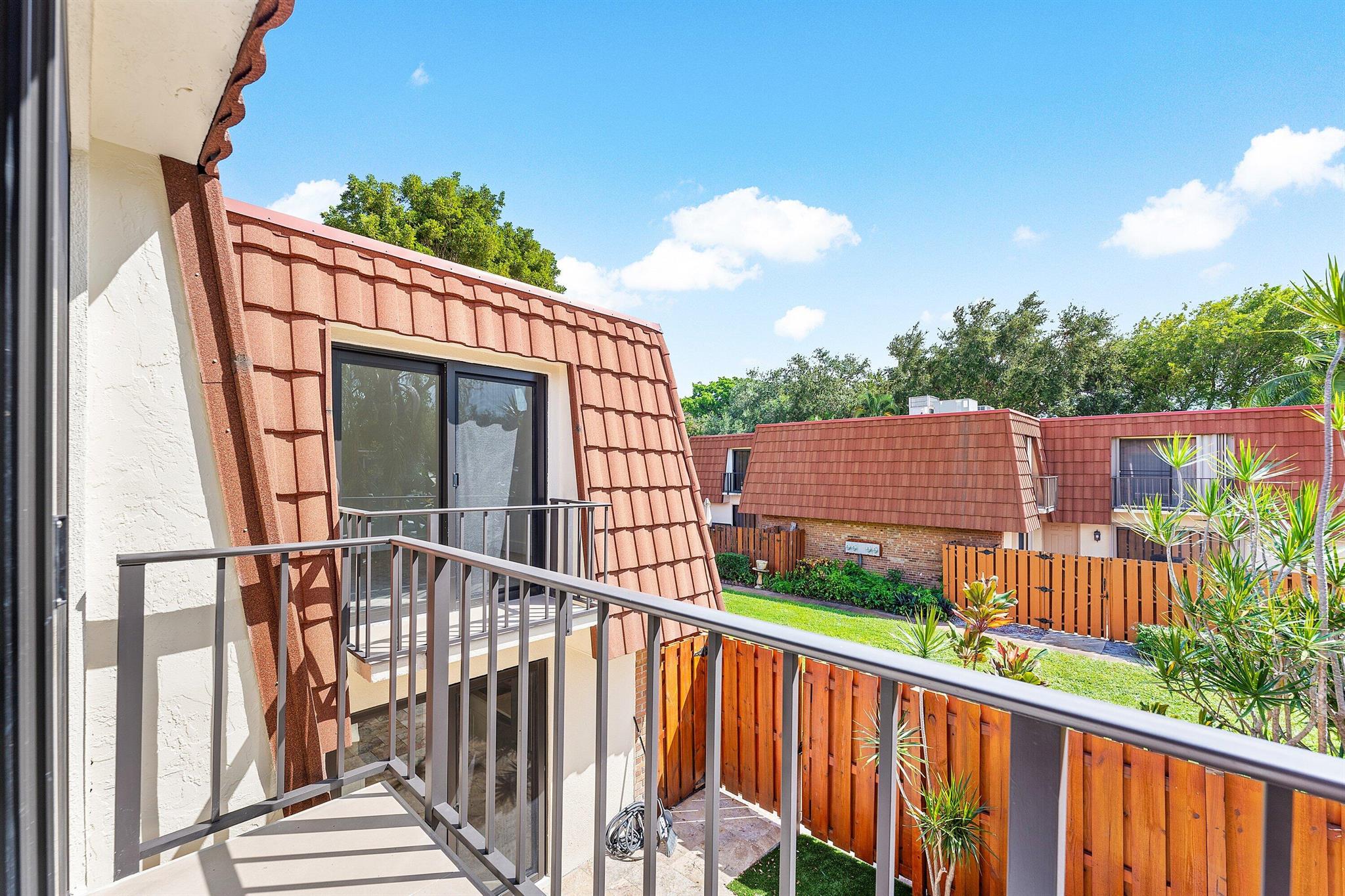 Spanish Wells - Residential