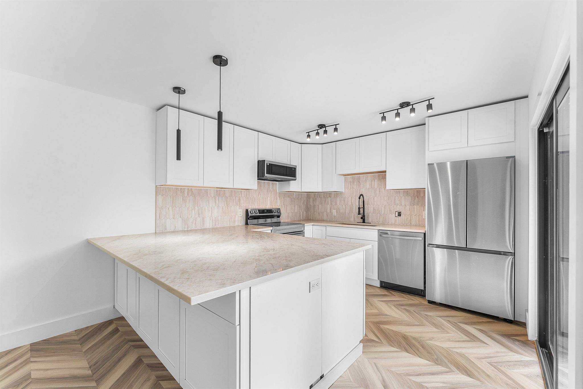 Spanish Wells - Residential