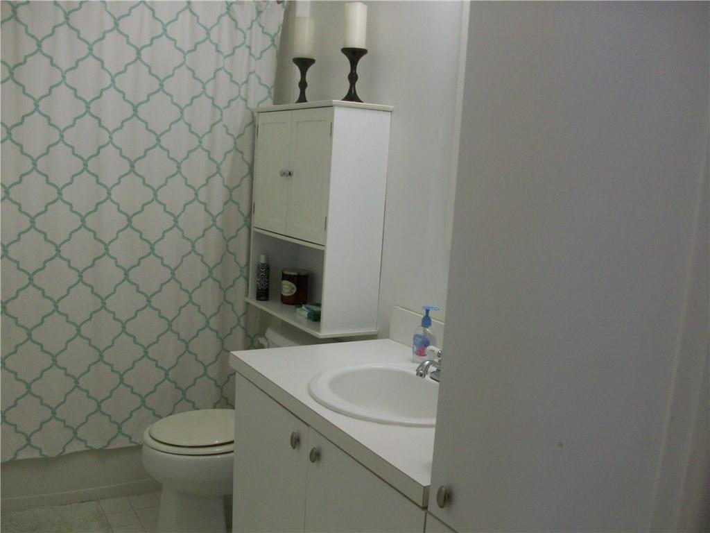 REGENCY LAKE - Residential