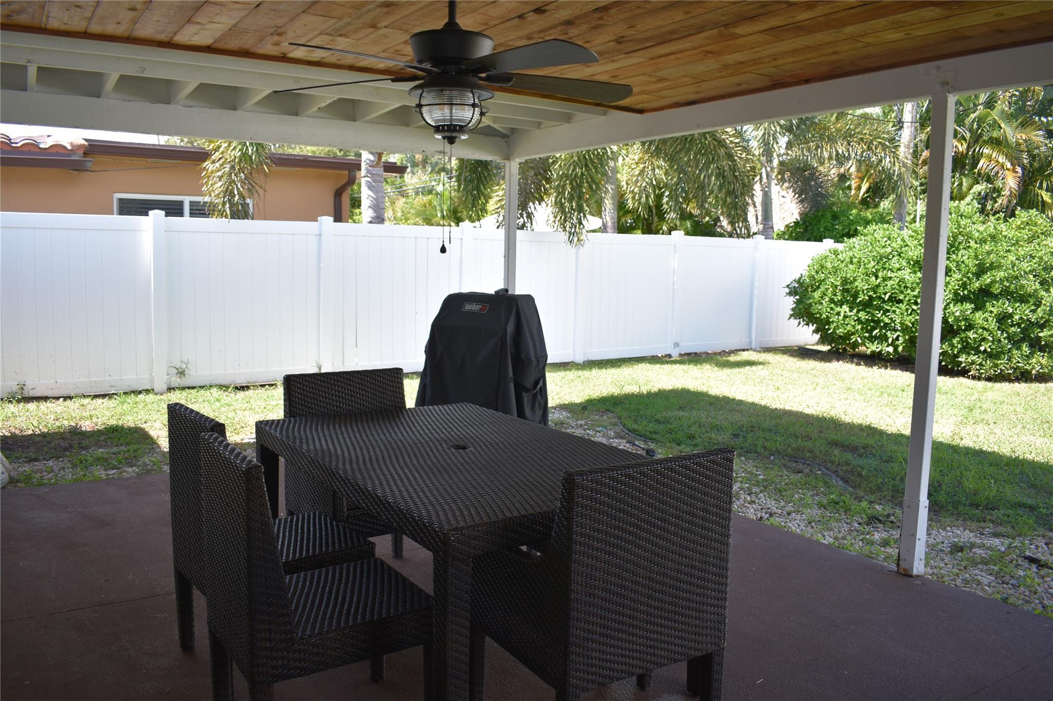 Lighthouse Point Ext 41-4 - Residential
