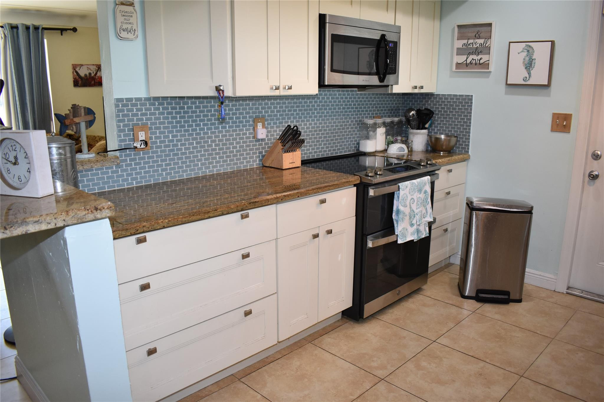 Lighthouse Point Ext 41-4 - Residential