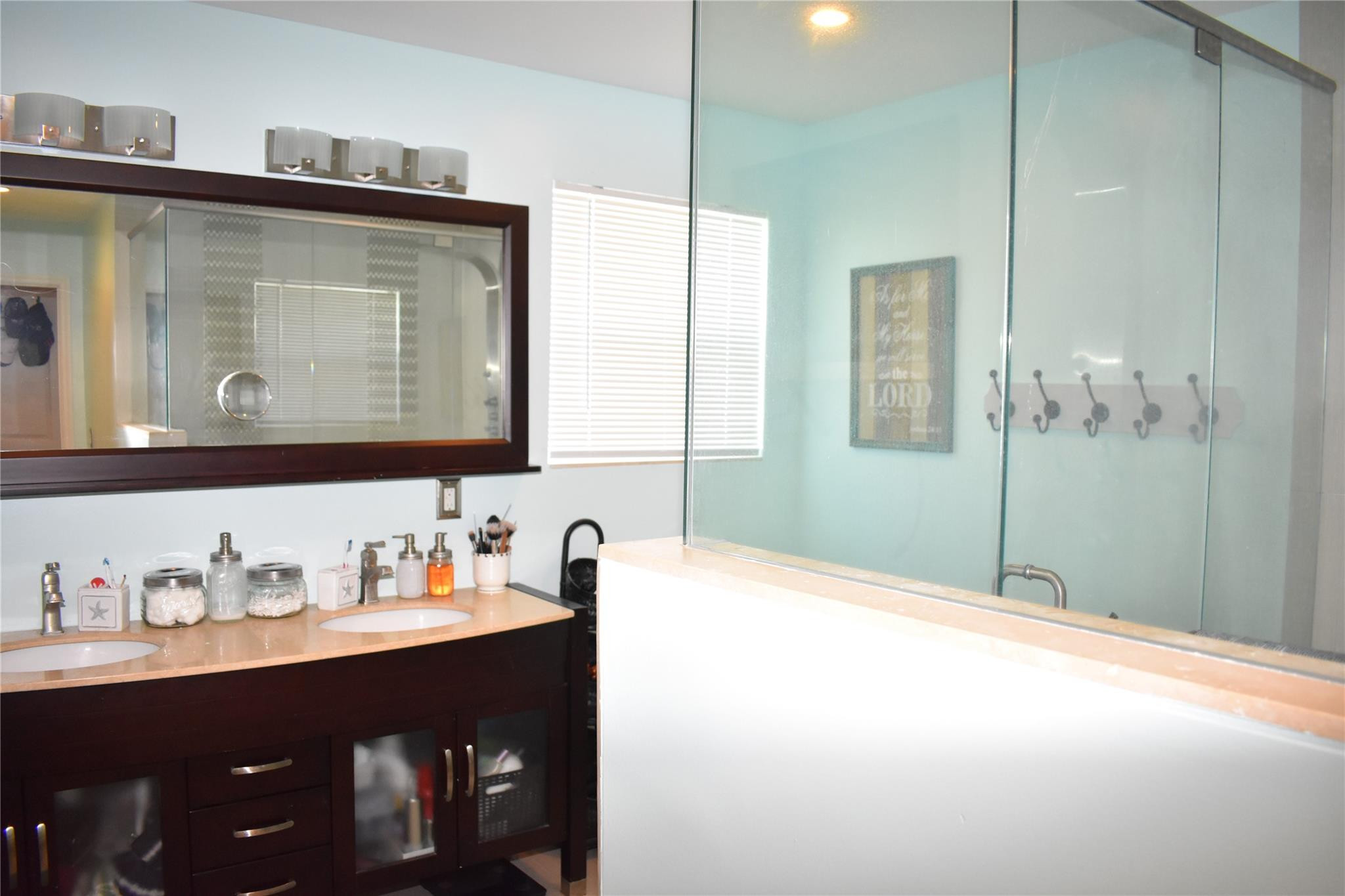 Lighthouse Point Ext 41-4 - Residential