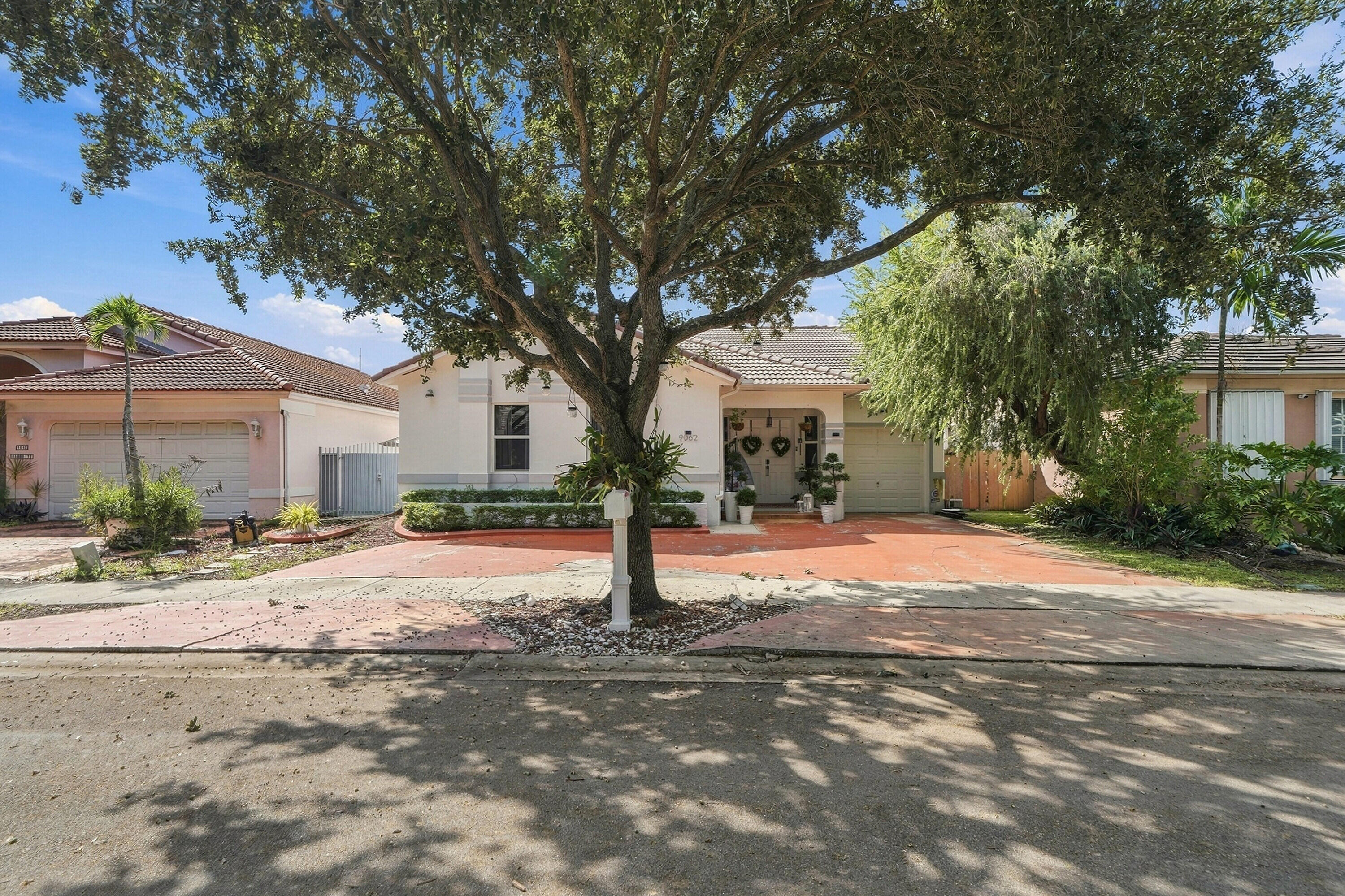 9062 NW 148TH Terrace