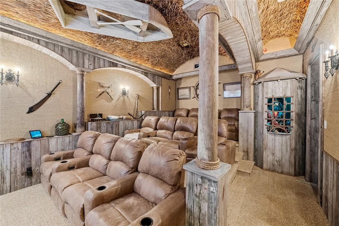 BEACON LIGHT SHOPPING CTR - Residential