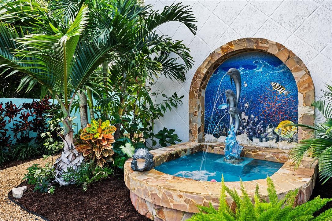 BEACON LIGHT SHOPPING CTR - Residential