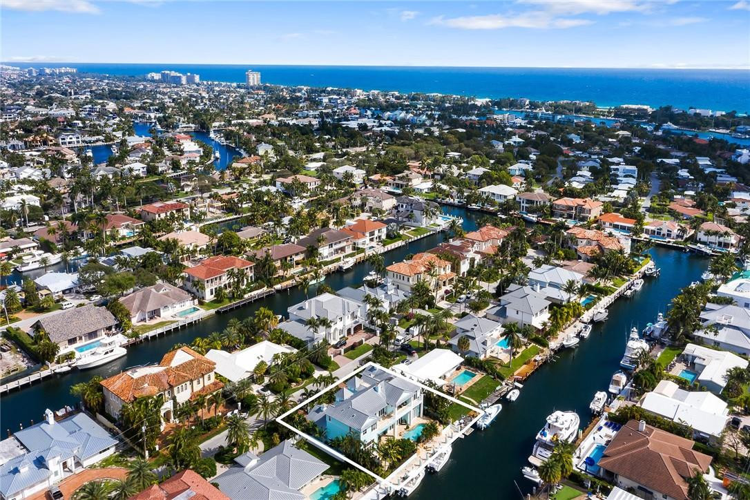 BEACON LIGHT SHOPPING CTR - Residential