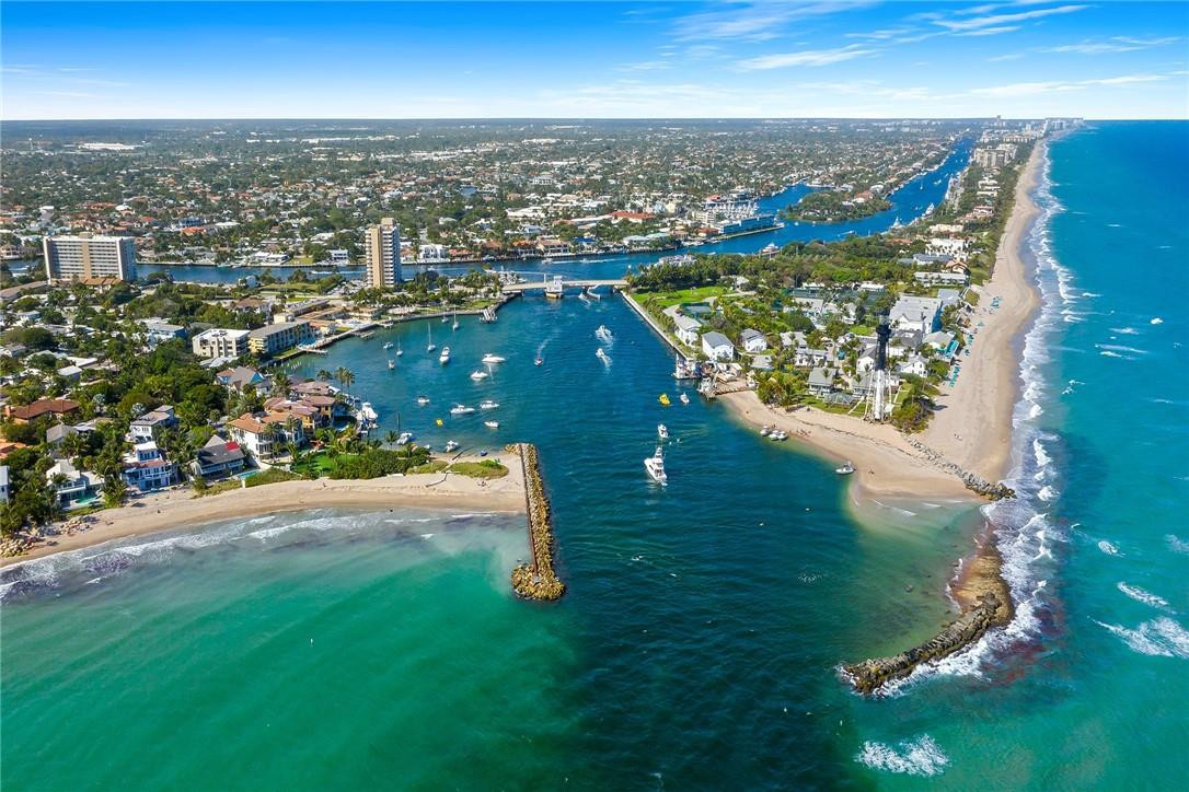 BEACON LIGHT SHOPPING CTR - Residential