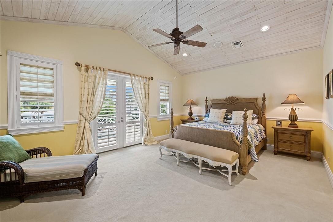 BEACON LIGHT SHOPPING CTR - Residential