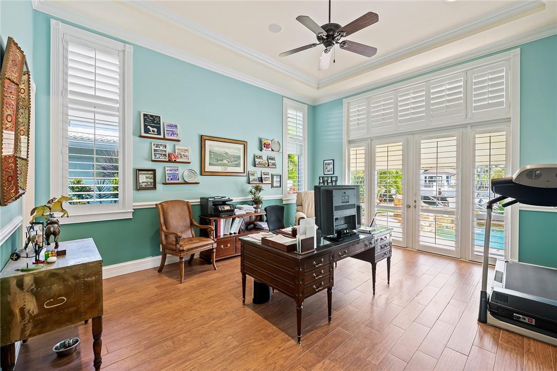 BEACON LIGHT SHOPPING CTR - Residential