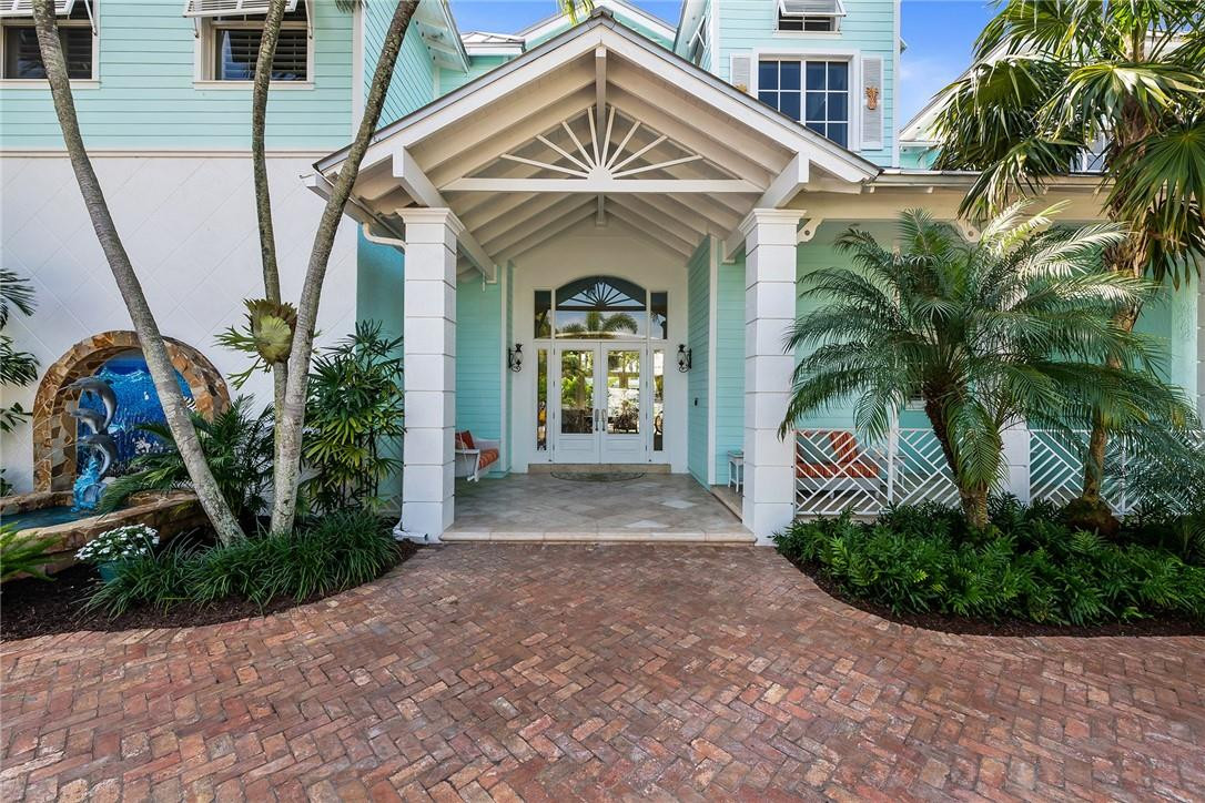 BEACON LIGHT SHOPPING CTR - Residential