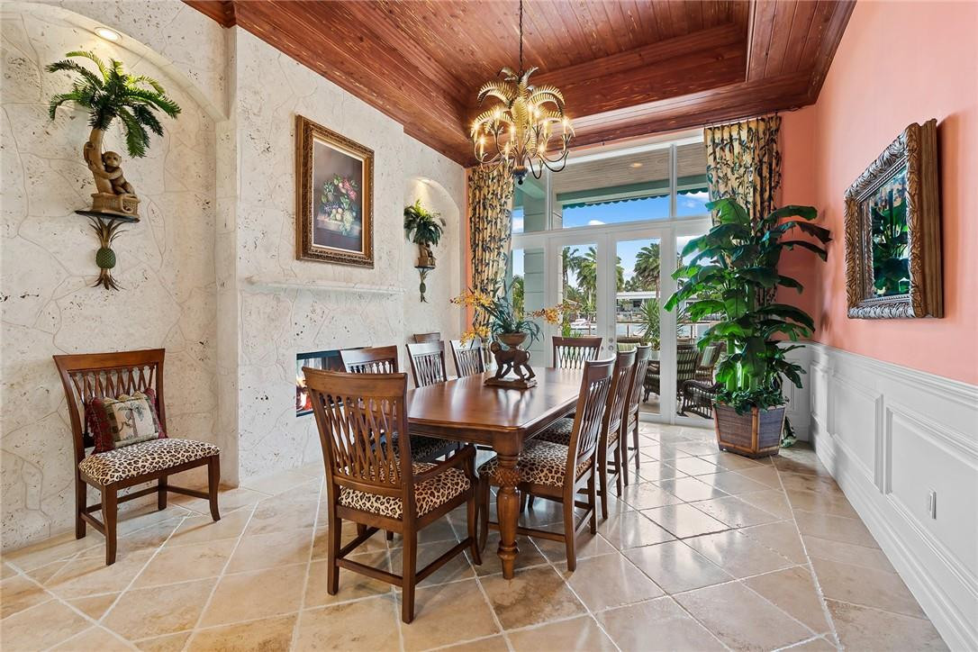 BEACON LIGHT SHOPPING CTR - Residential