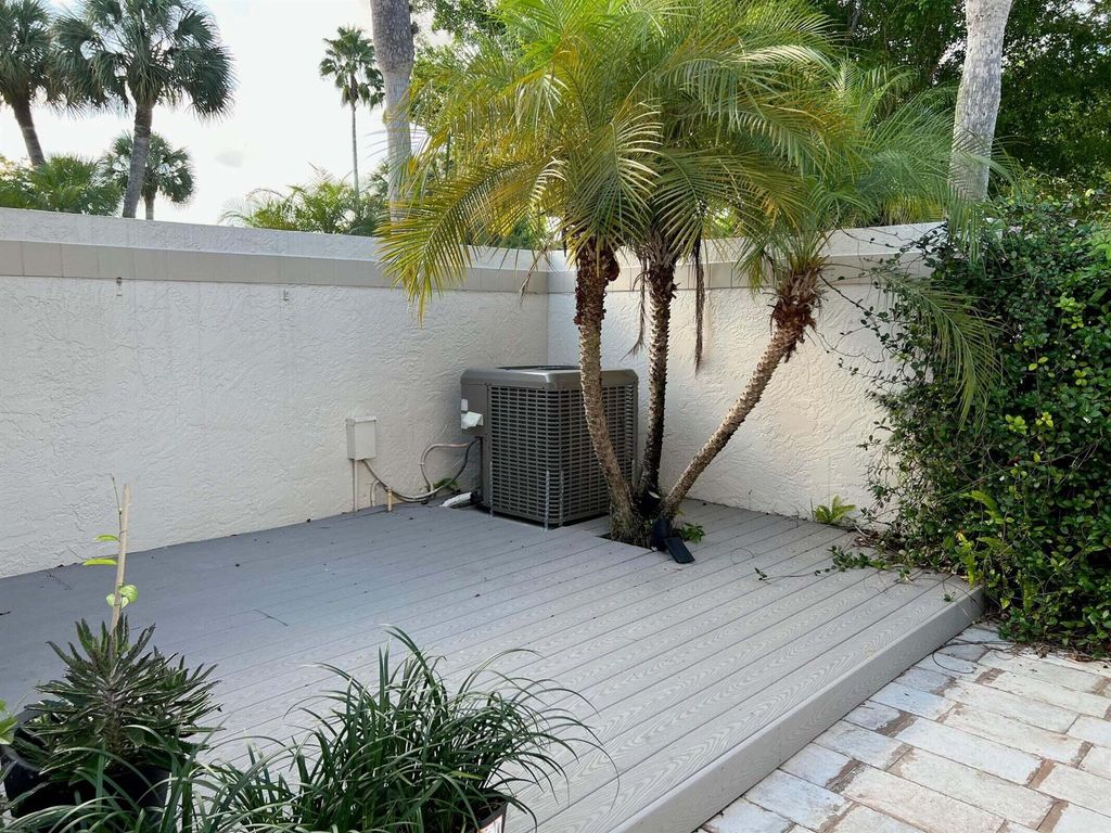 Photo of 20012 Rima Circle, Boca Raton, FL 33434 (MLS # R11017404)