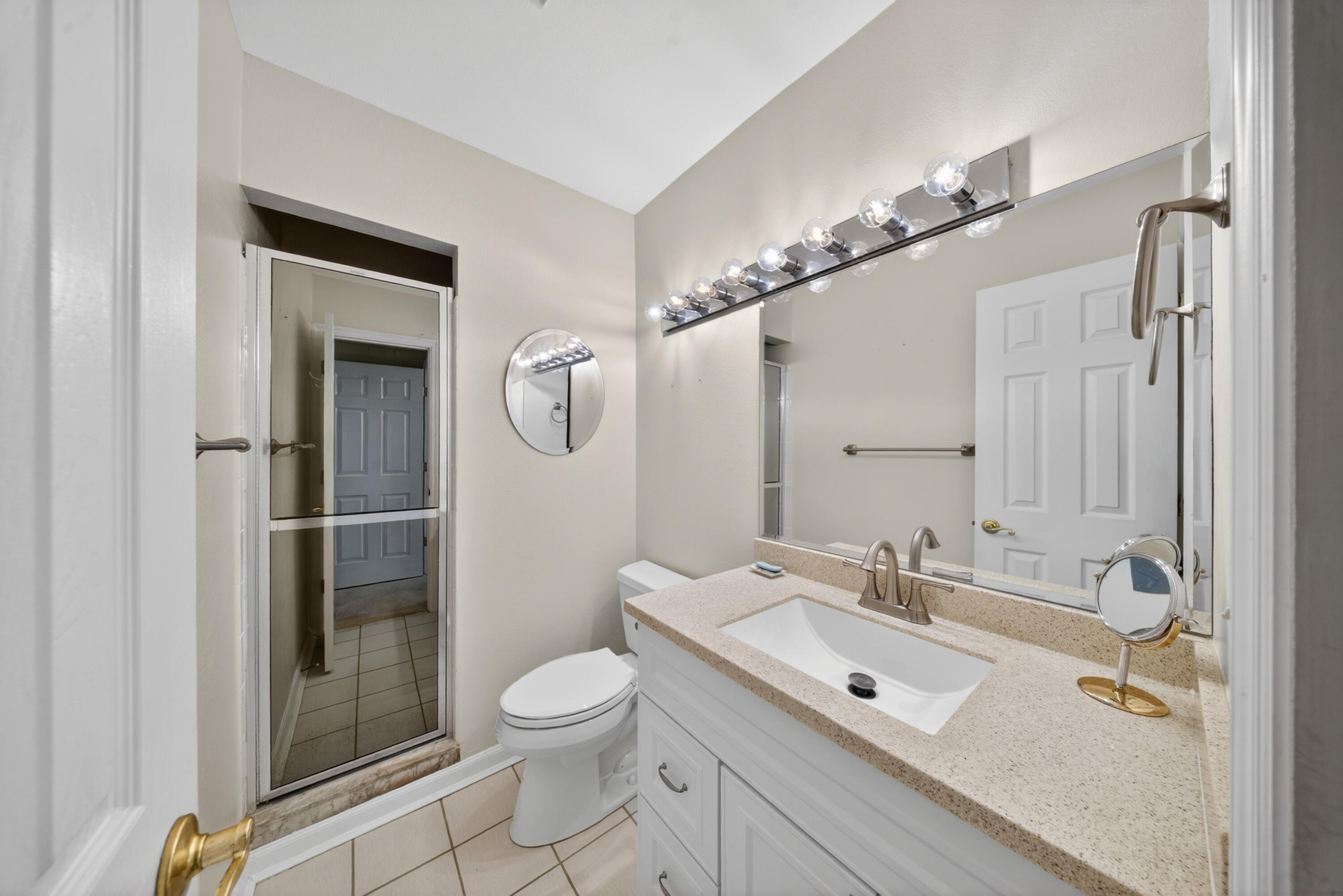 CEDAR POINTE CONDO - Residential