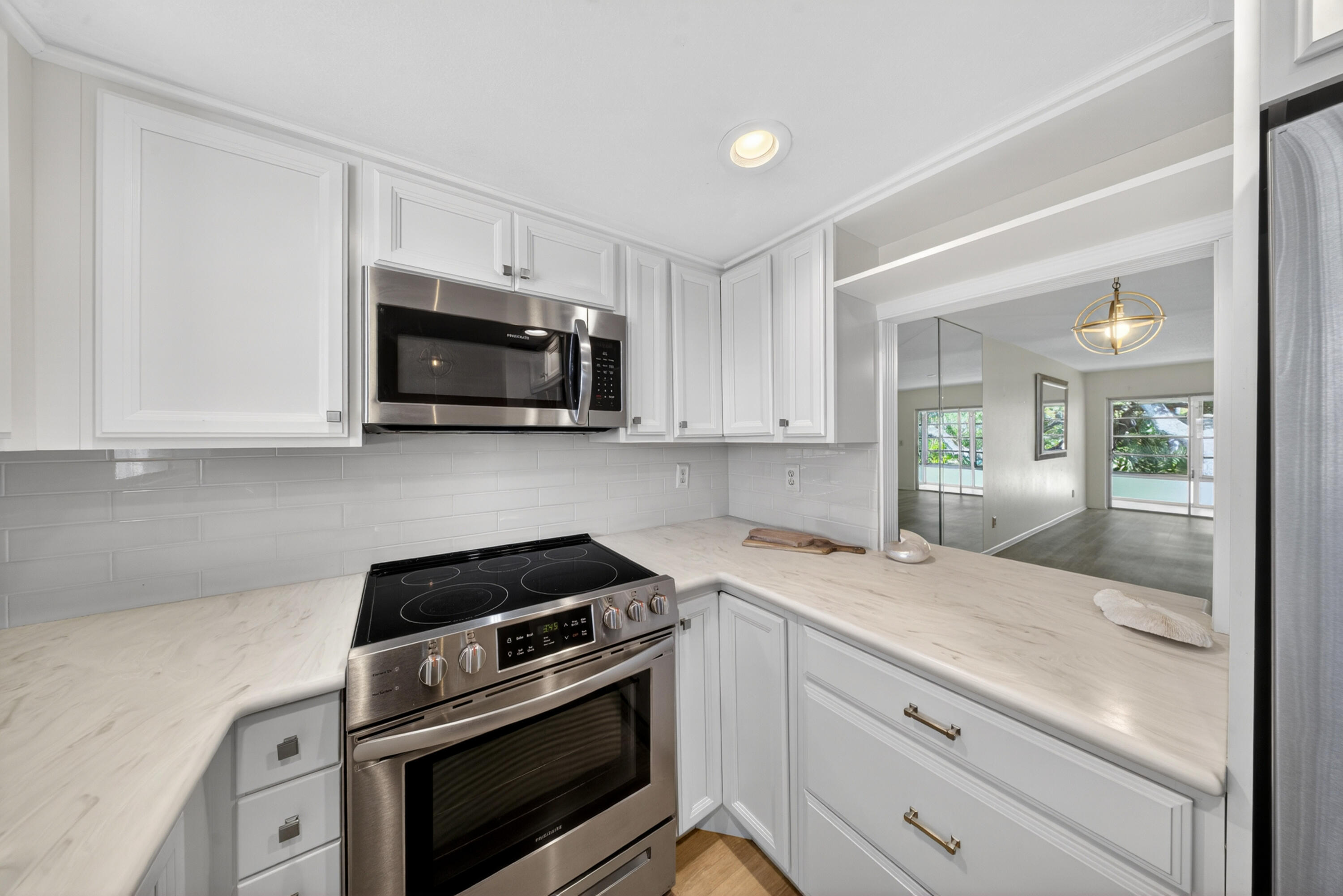 CEDAR POINTE CONDO - Residential