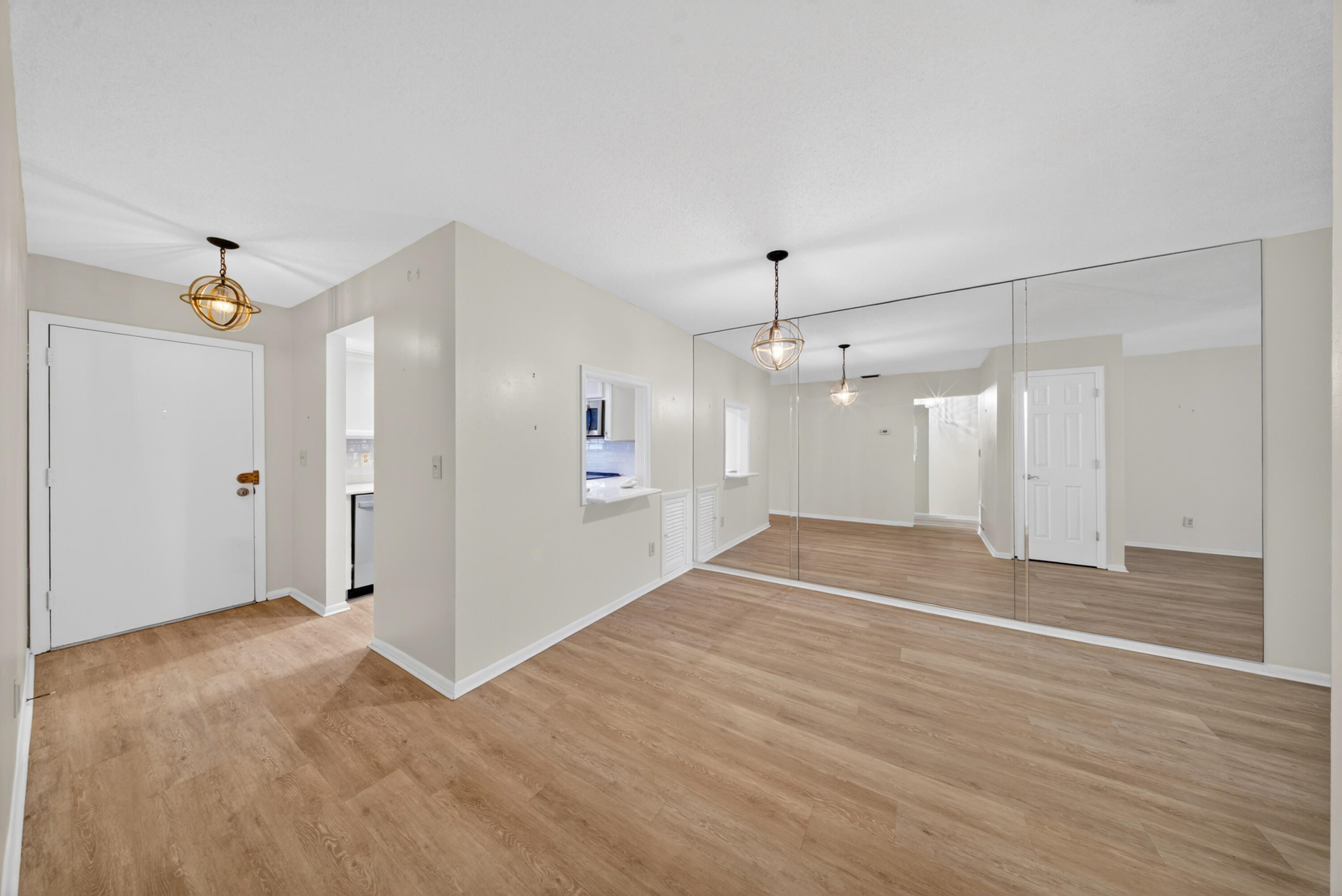 CEDAR POINTE CONDO - Residential