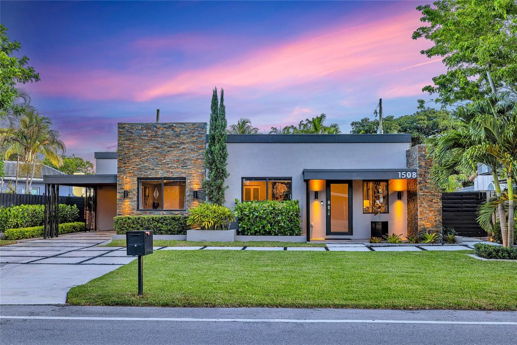 Photo of 1508 NE 18th Street, Fort Lauderdale, FL 33305 (MLS # F10511691)