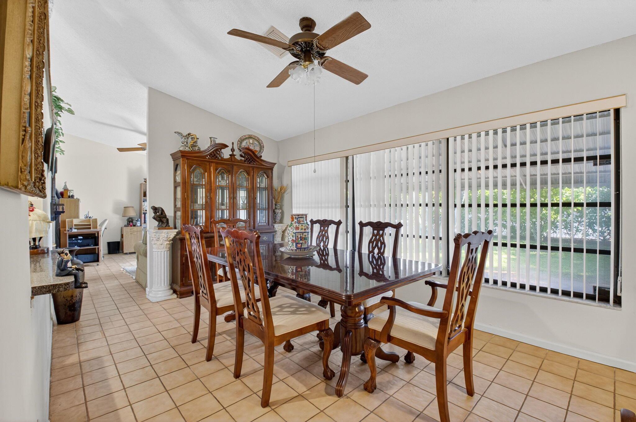 COCO WOOD LAKES SEC 3 - Residential