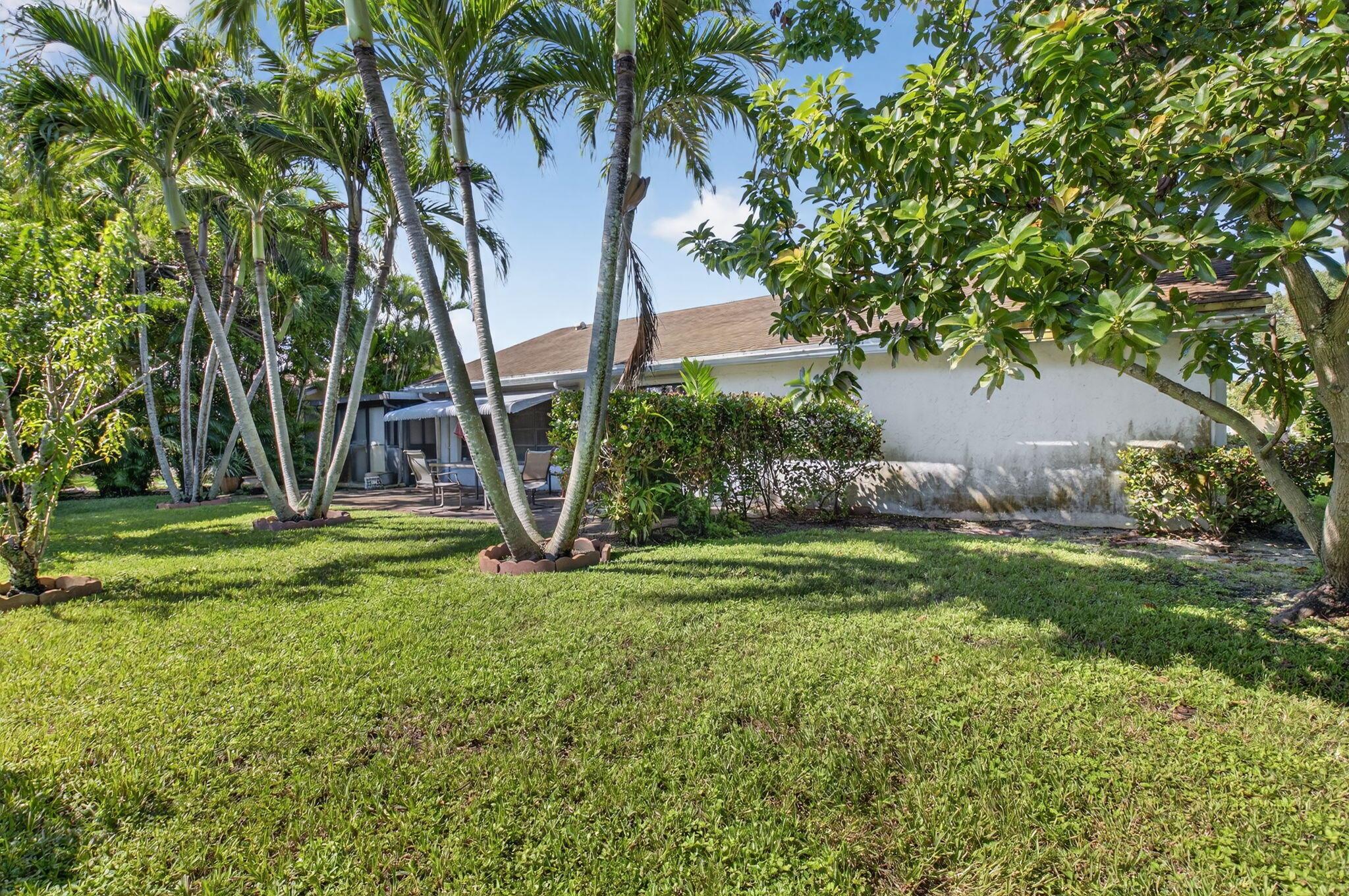 COCO WOOD LAKES SEC 3 - Residential