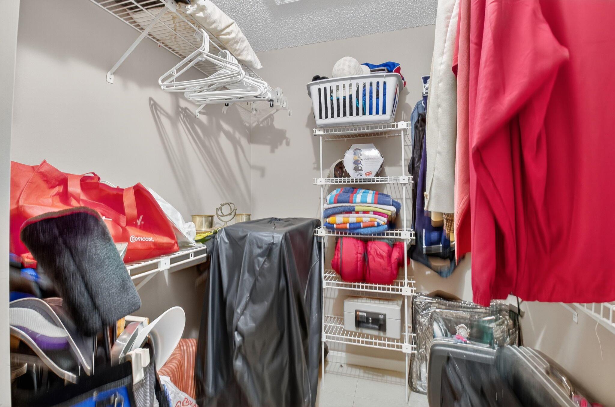 COCO WOOD LAKES SEC 3 - Residential