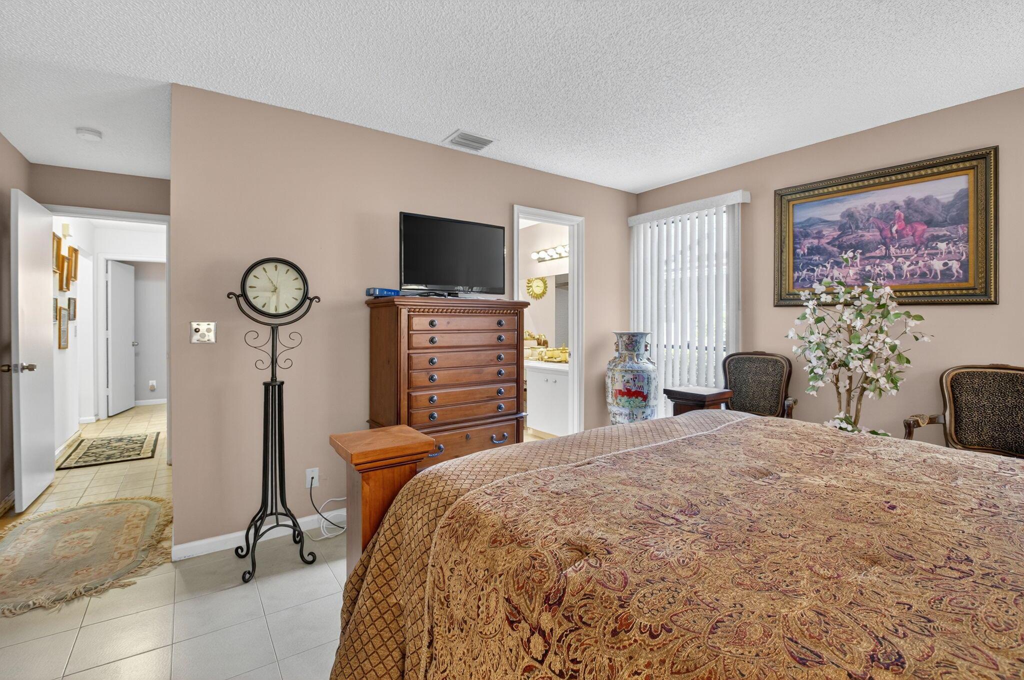 COCO WOOD LAKES SEC 3 - Residential