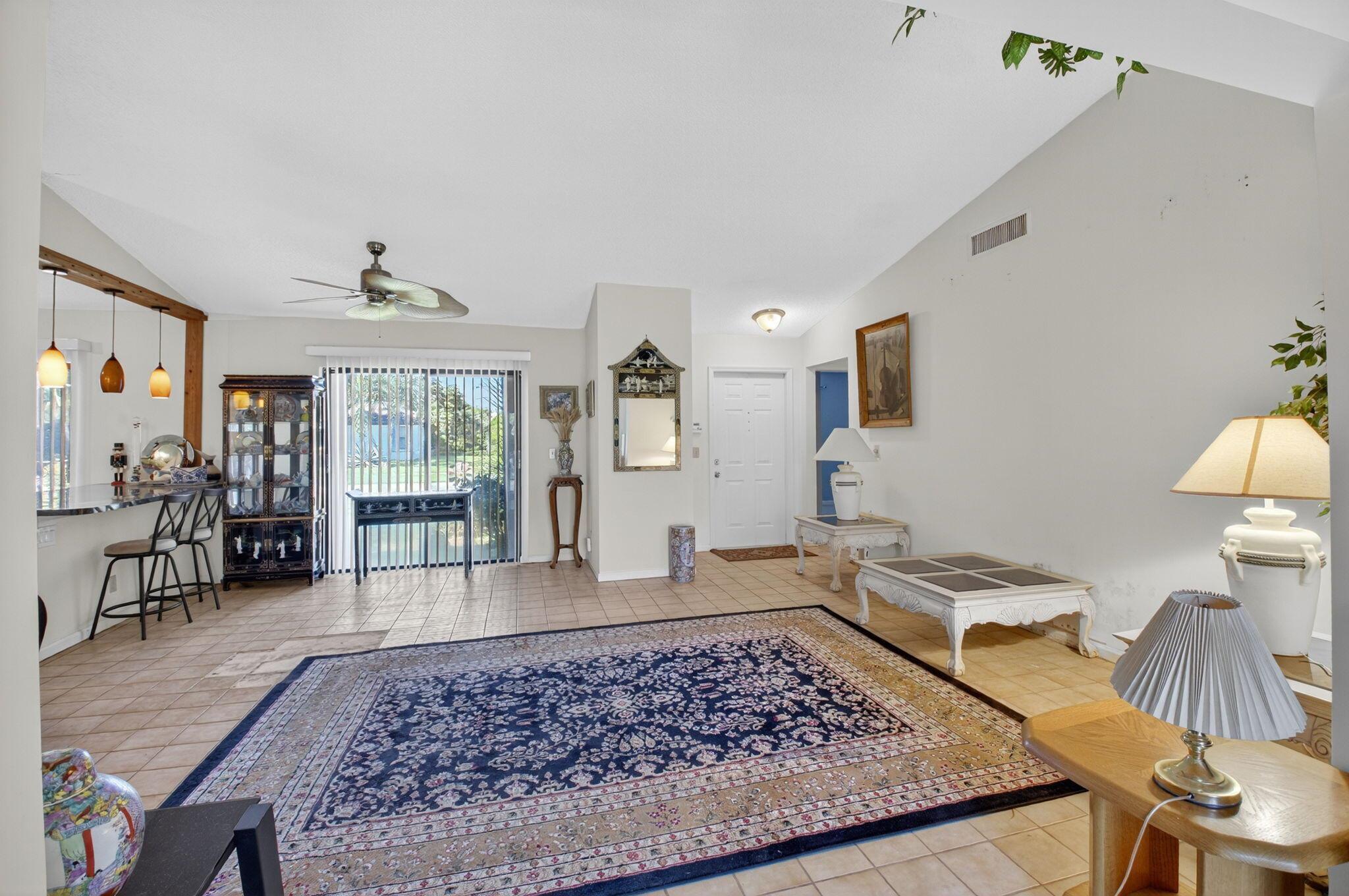 14888 Sunnyview Lane