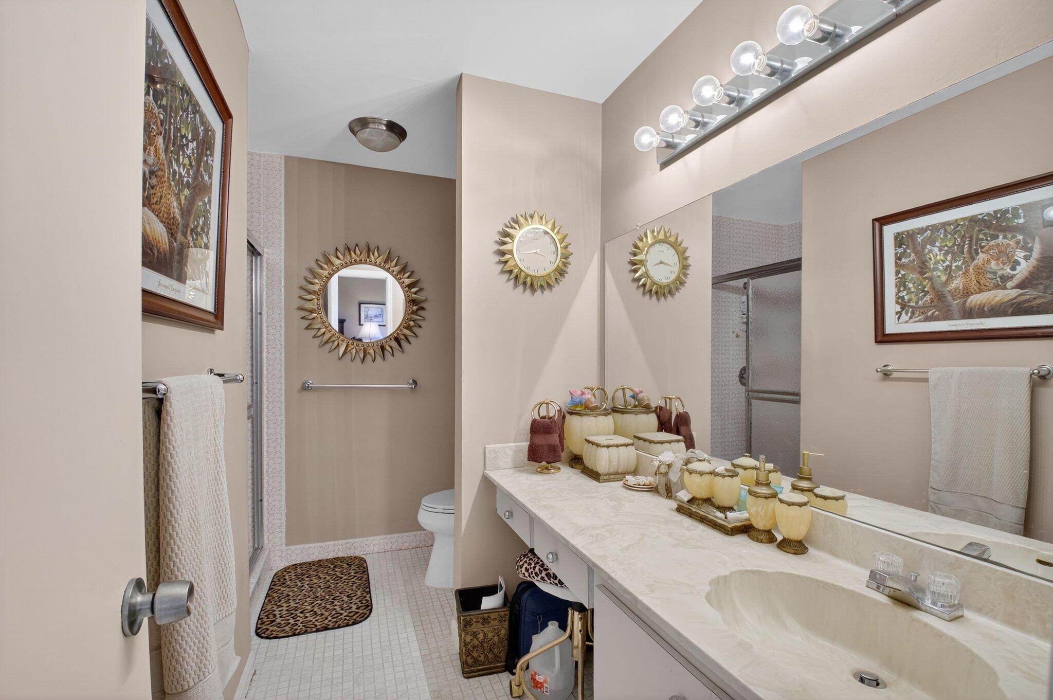 COCO WOOD LAKES SEC 3 - Residential