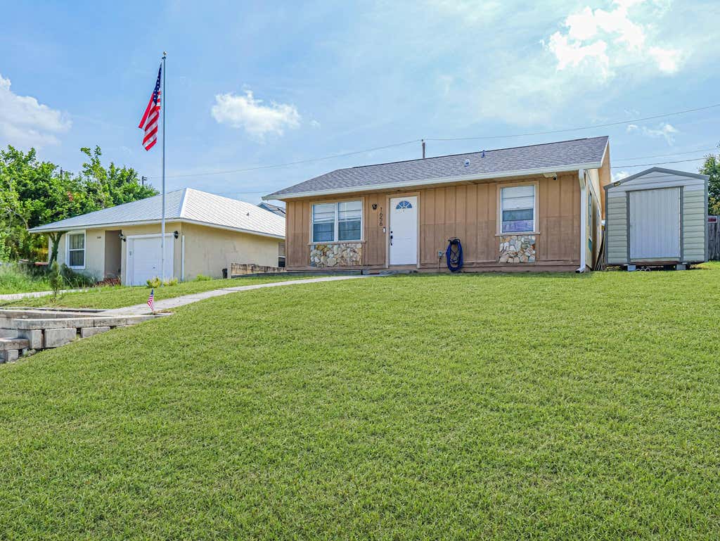 Photo of 1656 3RD Avenue SW, Vero Beach, FL 32962 (MLS # B26054659)