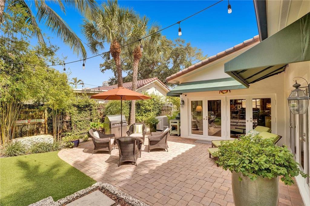 Rio Vista C J Hectors Res - Residential