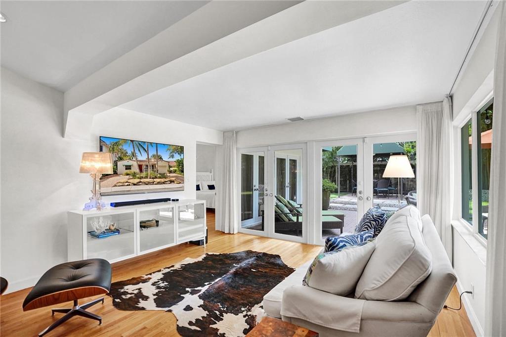 Rio Vista C J Hectors Res - Residential