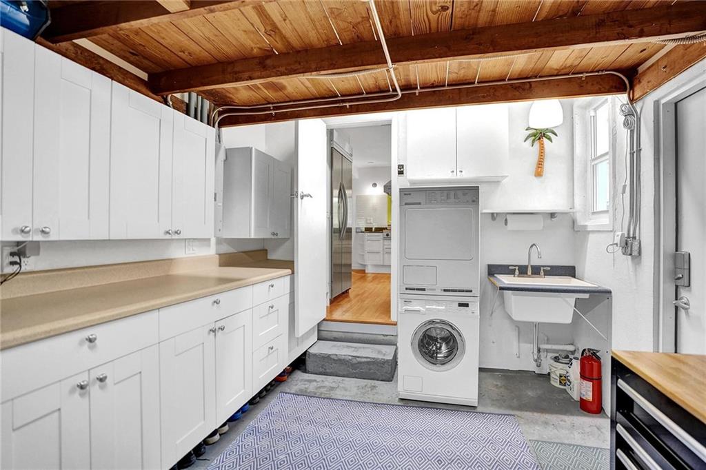 Rio Vista C J Hectors Res - Residential