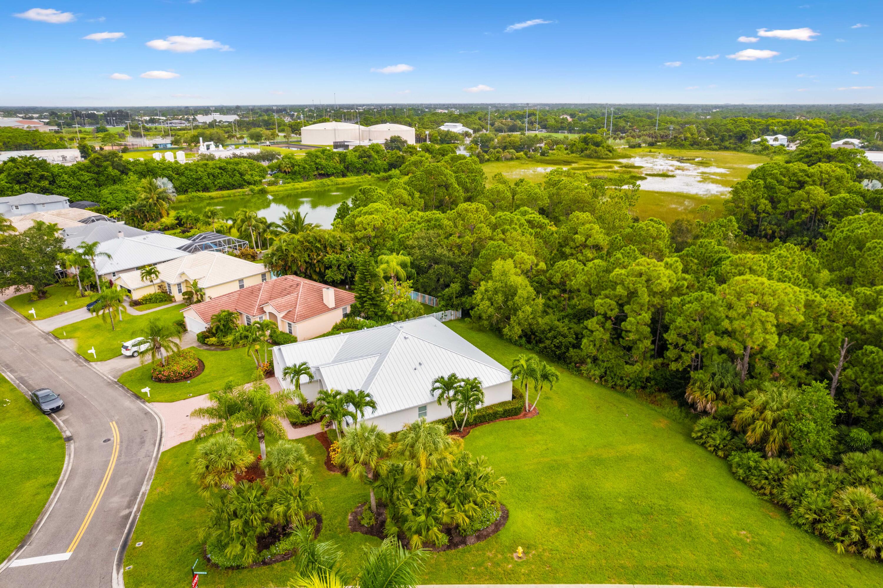 Pineapple Plantation/The Pines - Residential Lease