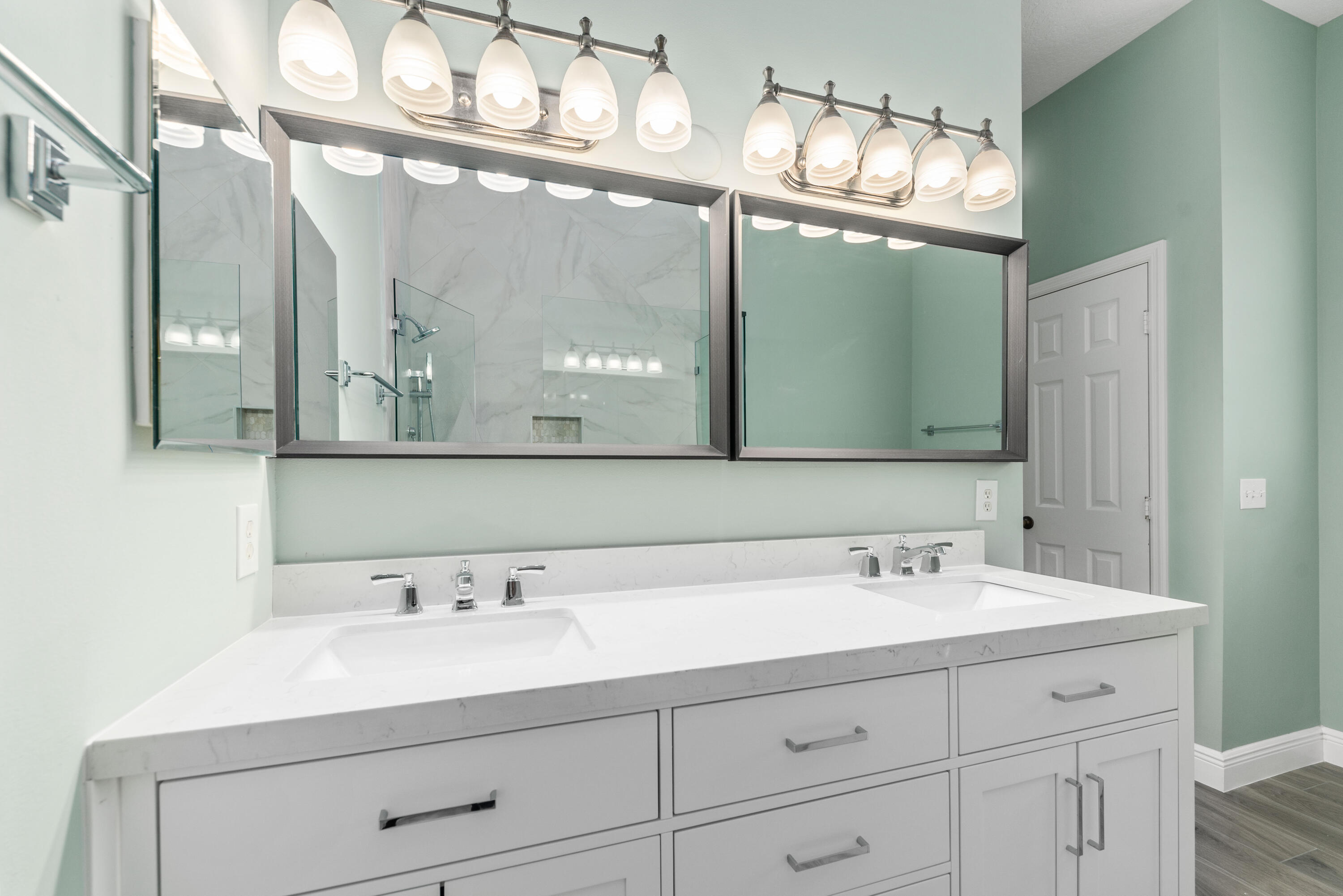 Pineapple Plantation/The Pines - Residential Lease