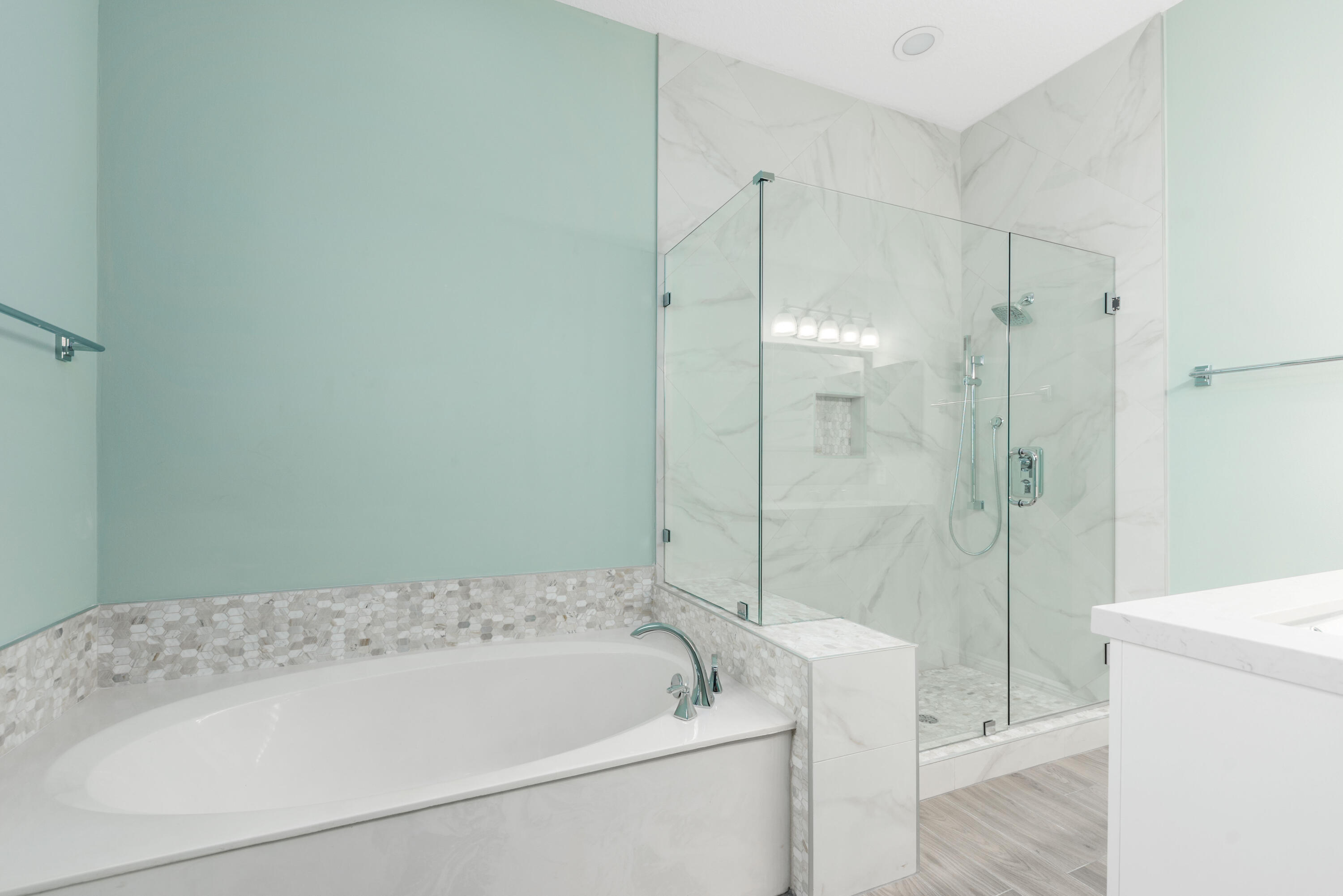 Pineapple Plantation/The Pines - Residential Lease