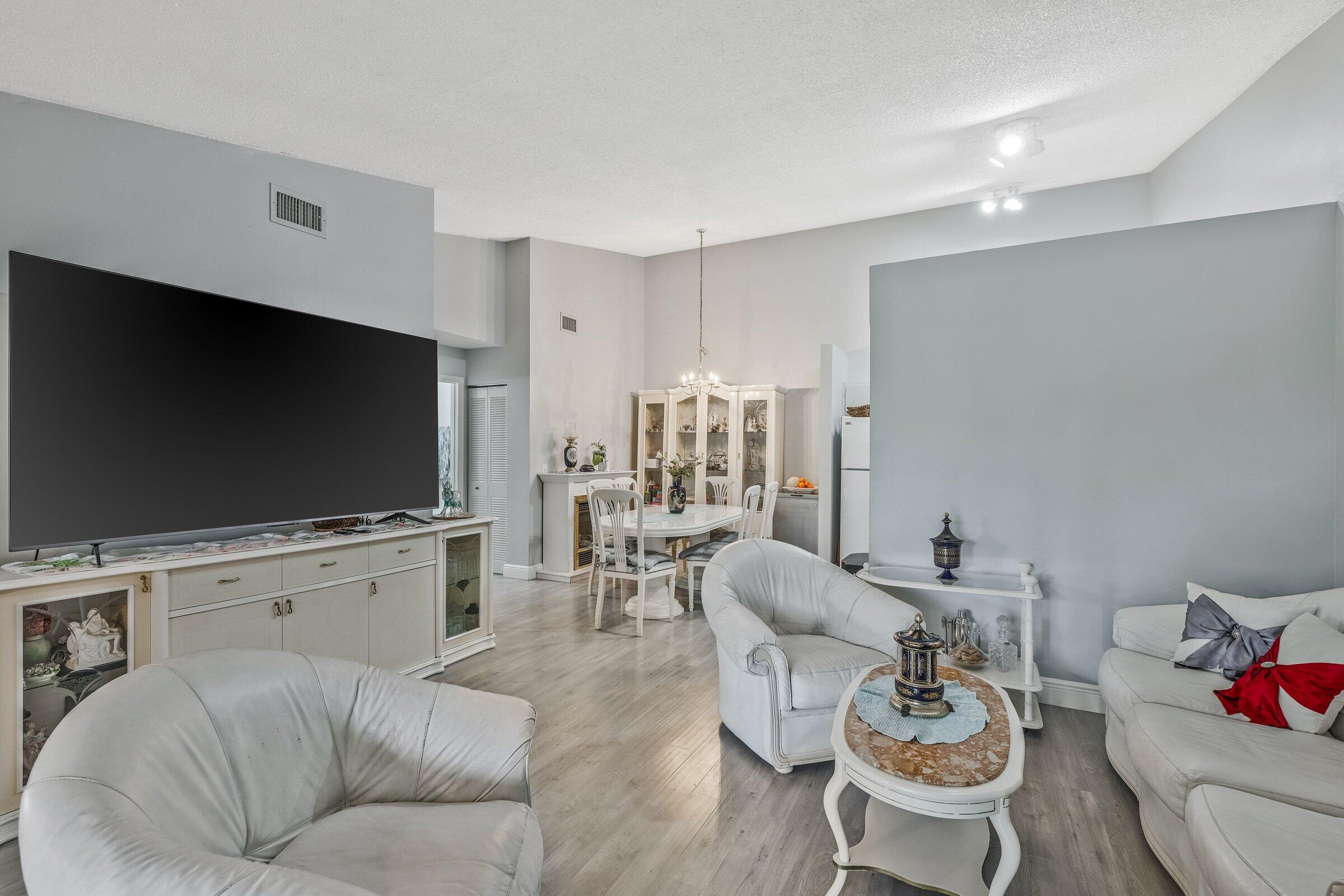 CHASEWOOD OF JUPITER - Residential