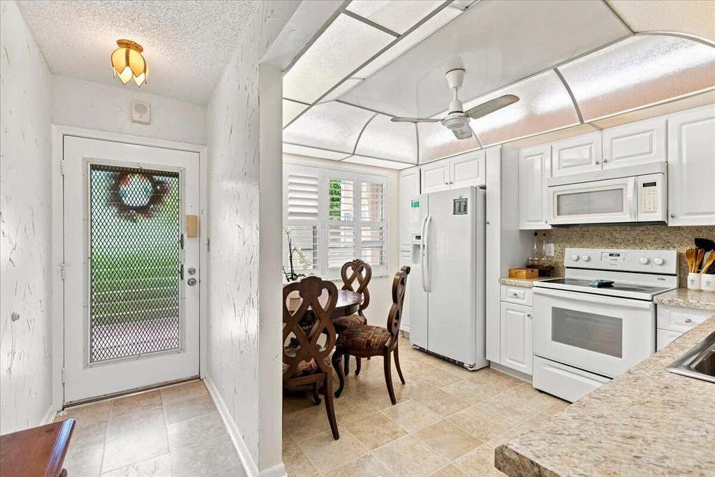 Photo of 2304 LUCAYA Lane #C1, Coconut Creek, FL 33066 (MLS # B26065300)