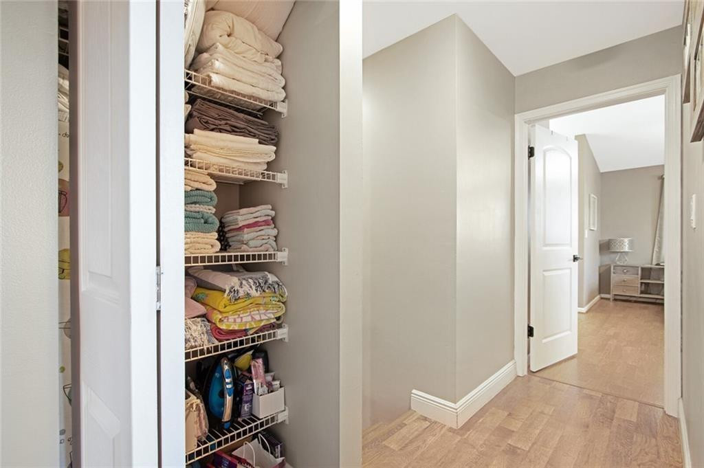 HARBOUR OAKS - Residential