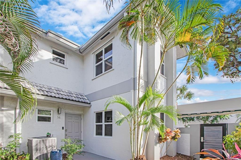 HARBOUR OAKS - Residential