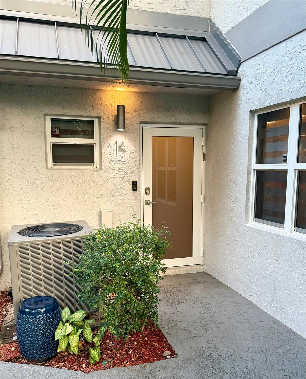 HARBOUR OAKS - Residential