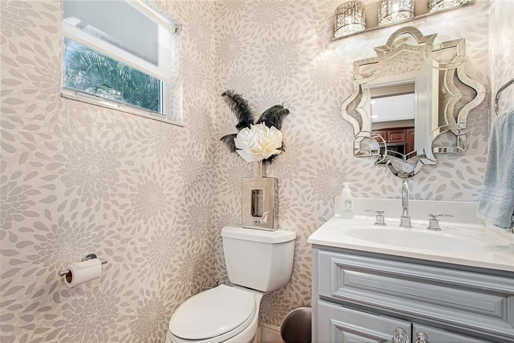 HARBOUR OAKS - Residential