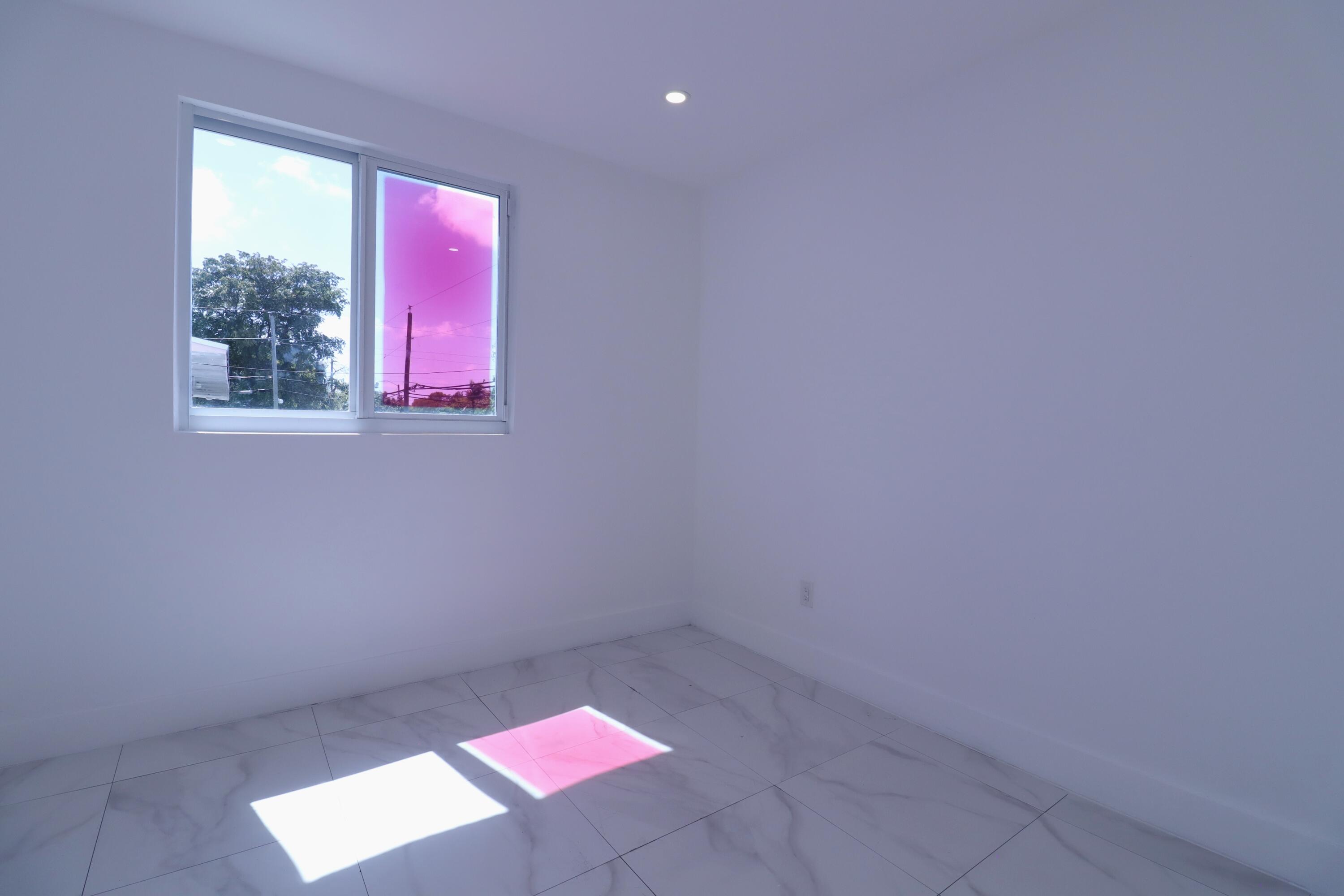 DE LEON PARK - Residential Lease