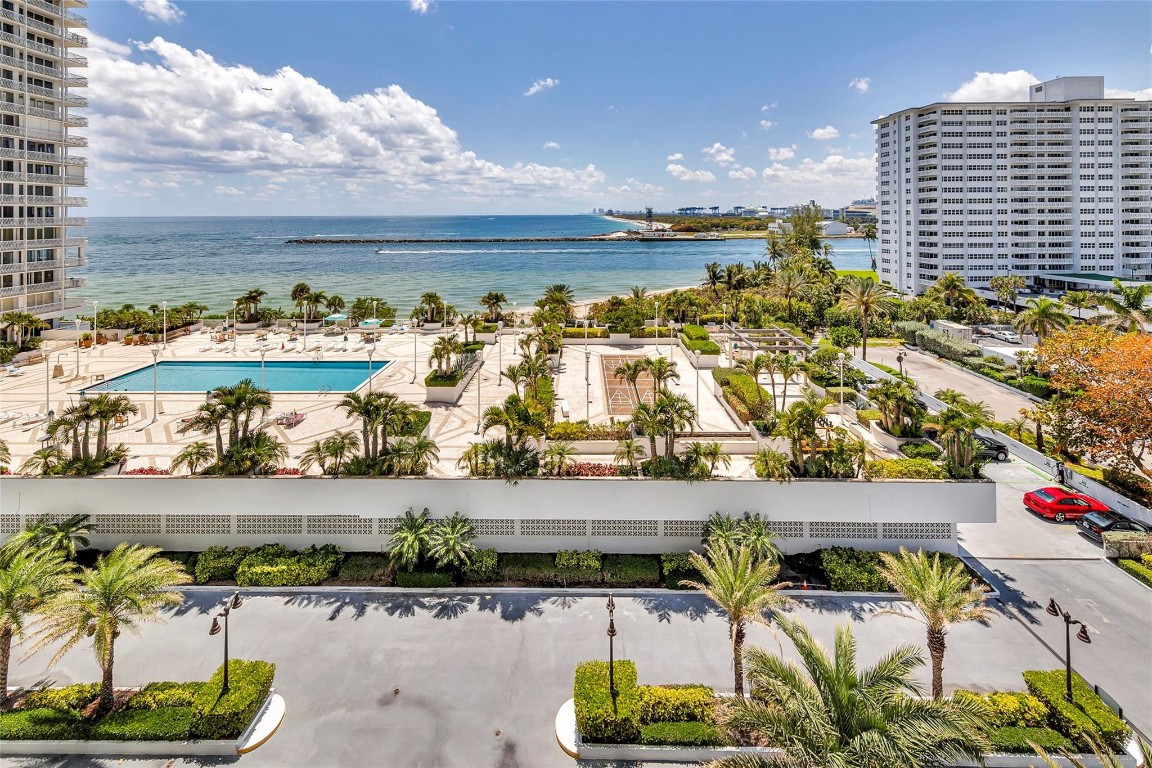 2100 S Ocean Lane 604