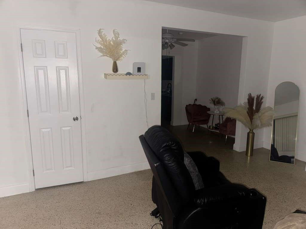 Biscayne Beach Sub - Residential Lease