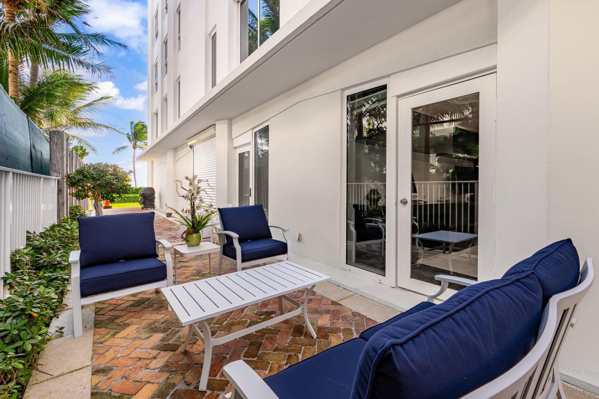 LOWELL HOUSE CONDO LTS 53 - Residential