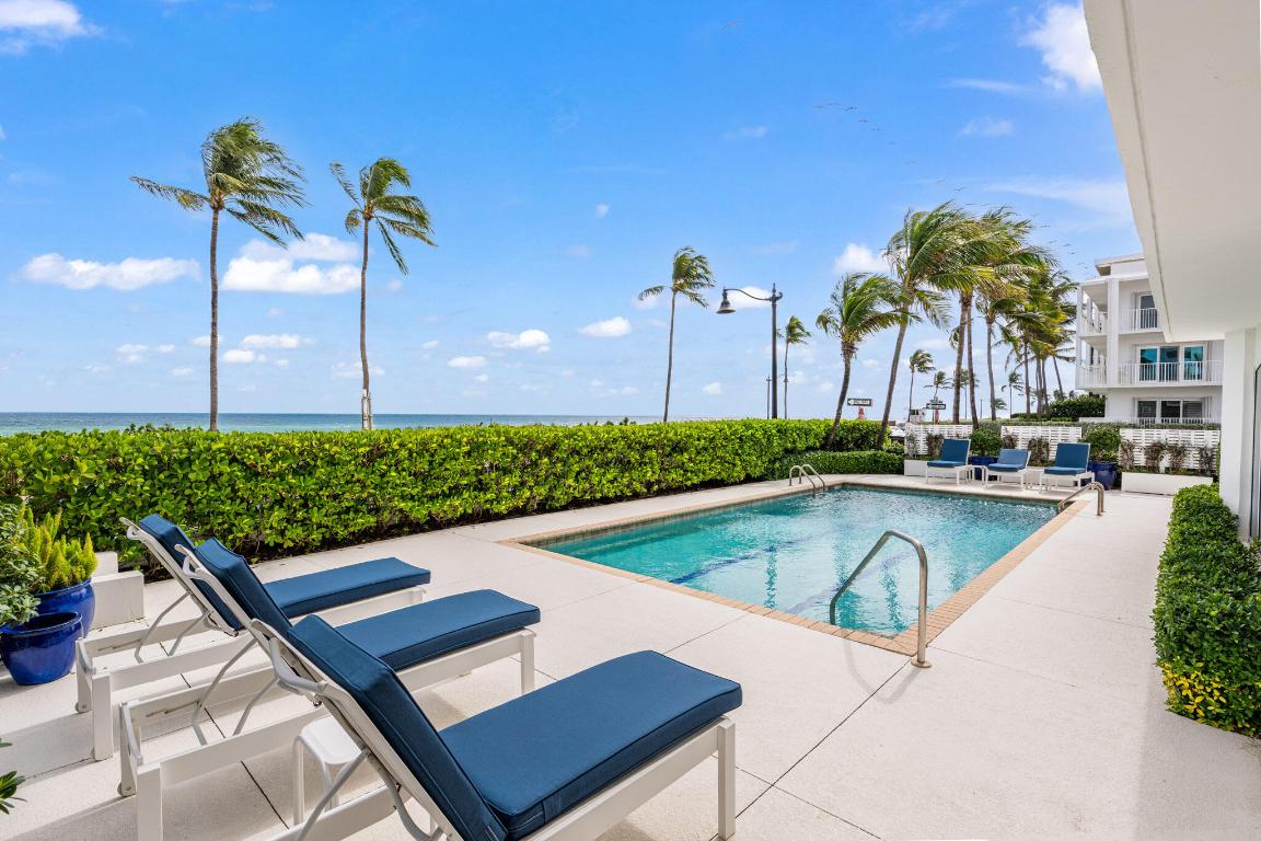 LOWELL HOUSE CONDO LTS 53 AND 54 BLK H ROYAL PARK - Residential