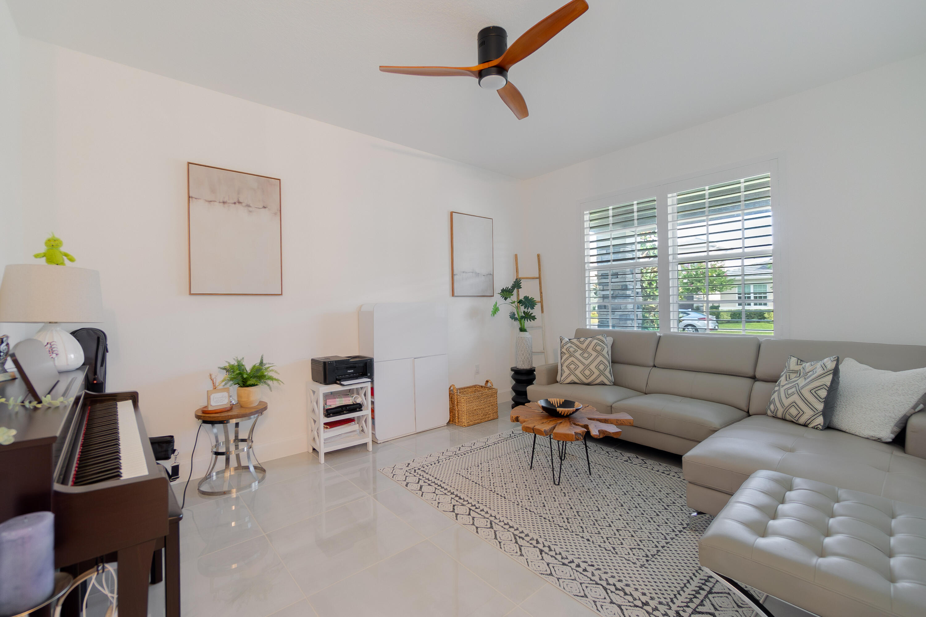 ARDEN PUD POD G SOUTH - Residential Lease