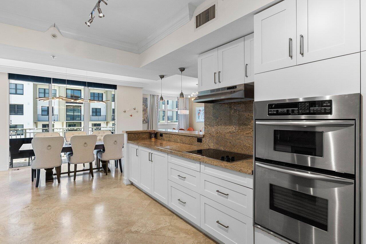 99 SE Mizner Boulevard Ph37