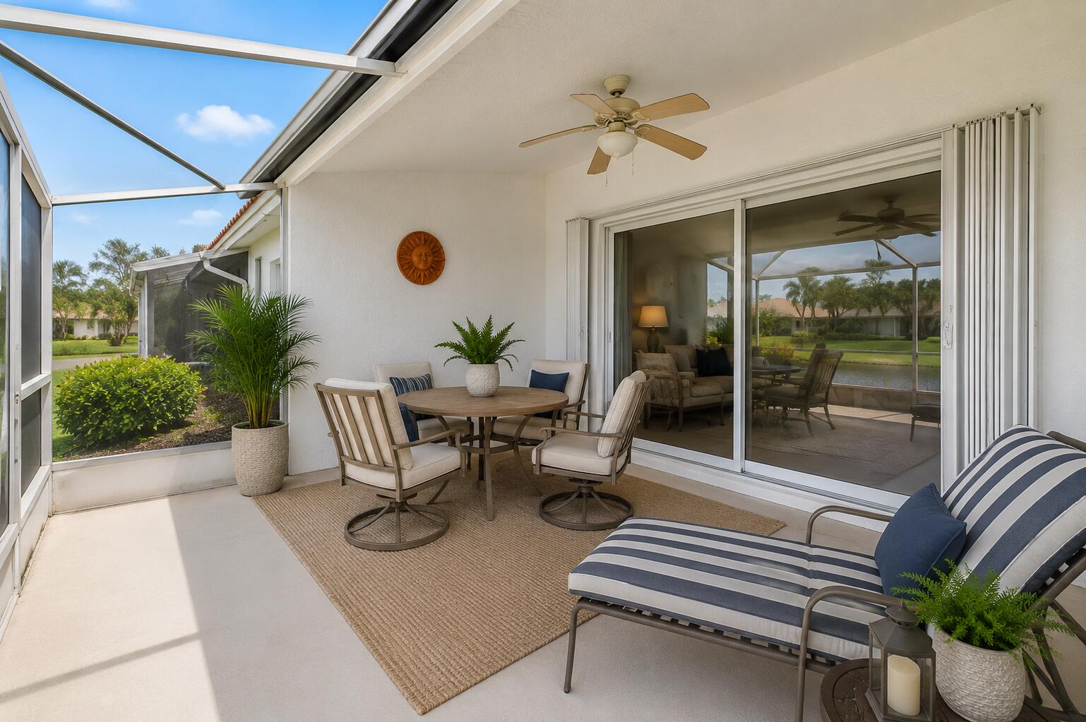 FLORAL LAKES - Residential
