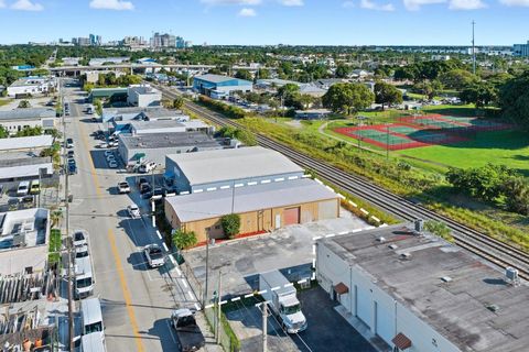 4504 Georgia Avenue West Palm Beach FL 